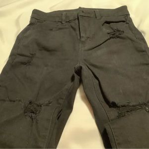 American Eagle outfitters ripped jeans